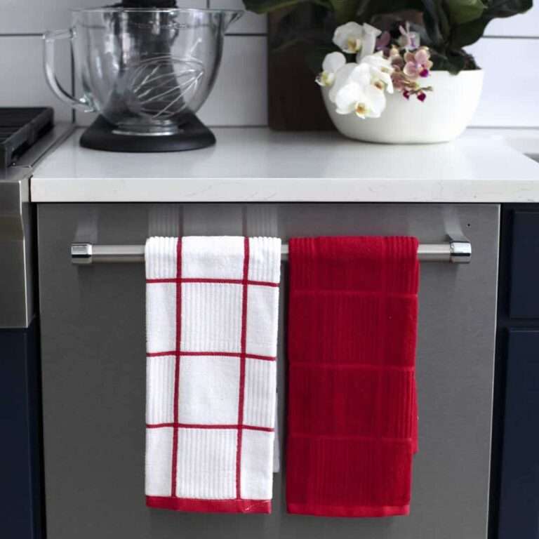 What is a Kitchen Towel? Best Usages of Kitchen Towels
