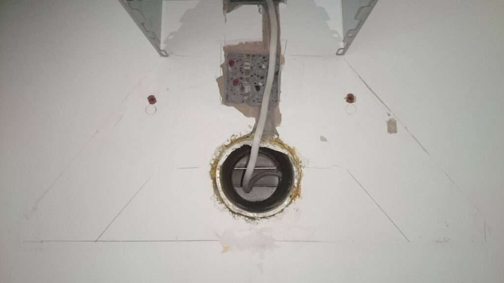 How to Close Kitchen Exhaust Fan Hole?