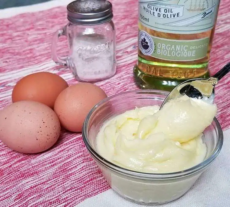 How to Make Mayonnaise With Olive Oil